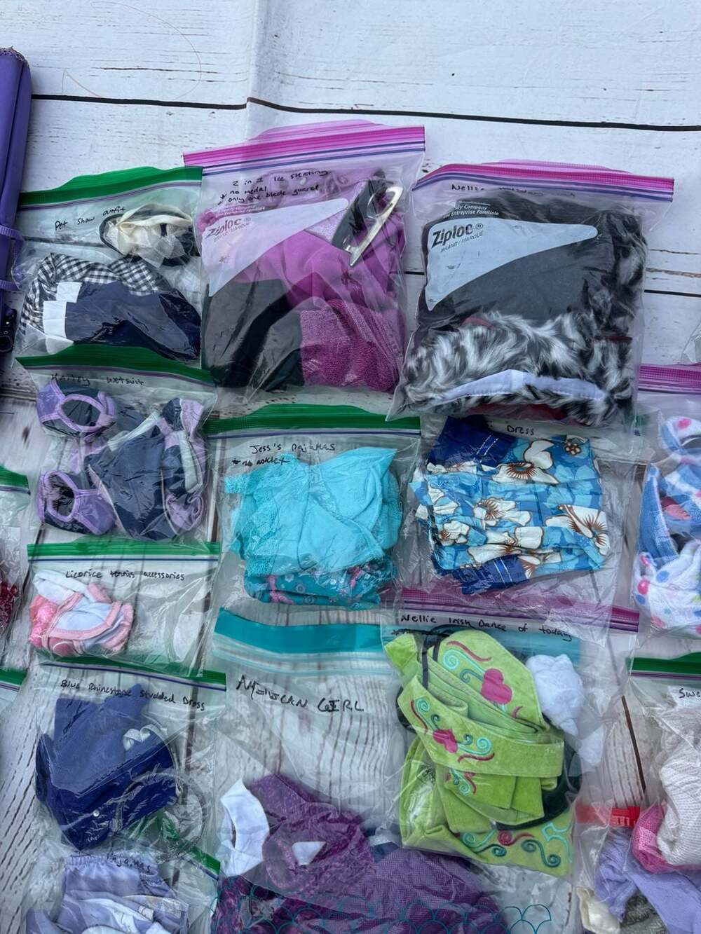 American Girl 18-Inch Doll with Massive Clothing and Accessories Wardrobe Lot - Picture 8 of 10